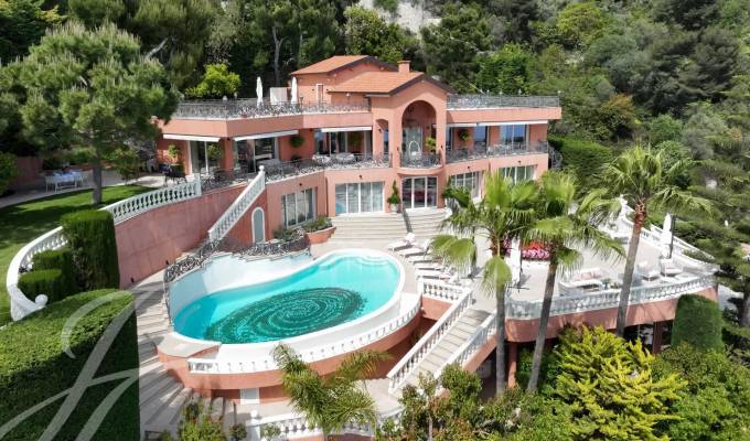 Vermietung Villa Roquebrune-Cap-Martin